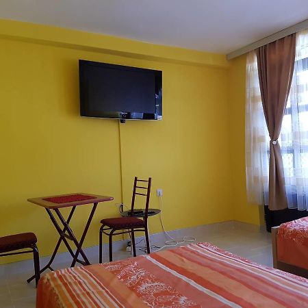 Guest House Ohrid Trpeski エクステリア 写真
