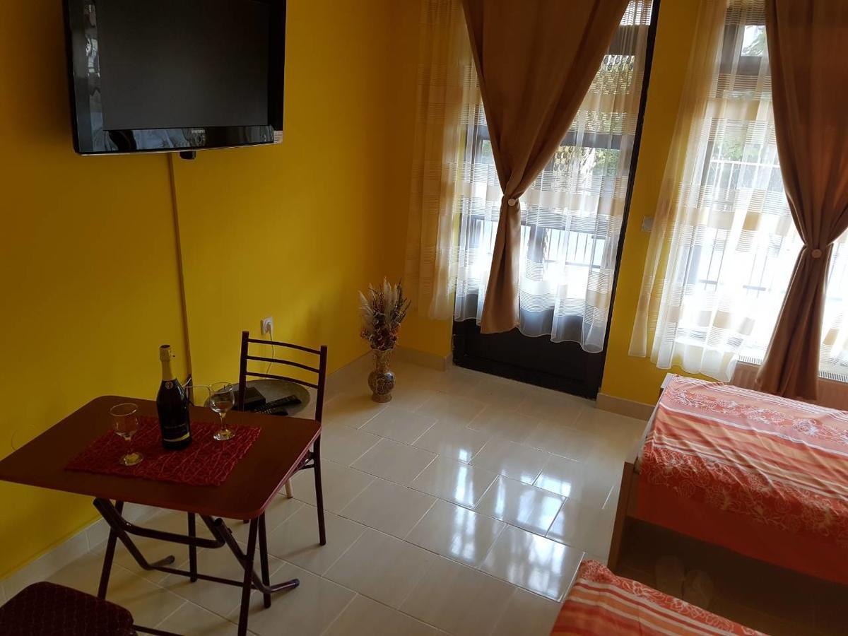 Guest House Ohrid Trpeski エクステリア 写真
